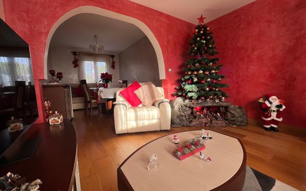 Maison à vendre    6 pièces • 105,64 m2 Chelles