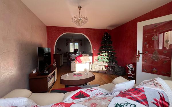 Maison à vendre    6 pièces • 105,64 m2 Chelles