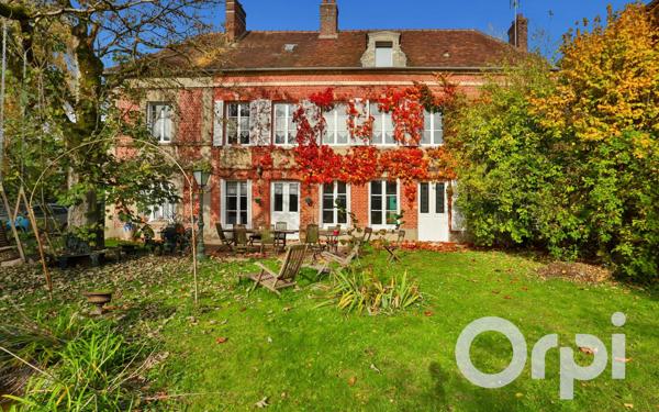 Maison à vendre    7 pièces • 271,23 m2 Chaumont-en-Vexin