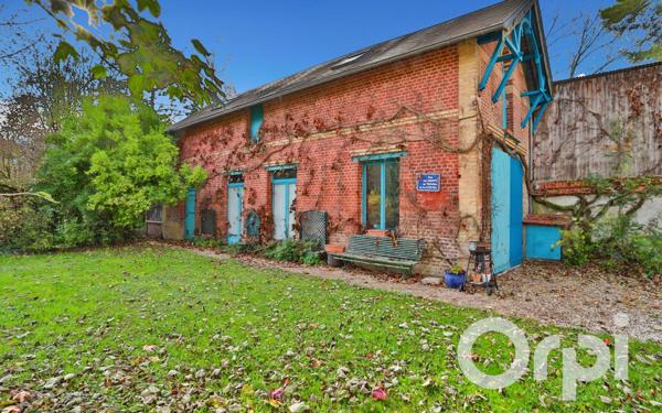 Maison à vendre    7 pièces • 271,23 m2 Chaumont-en-Vexin