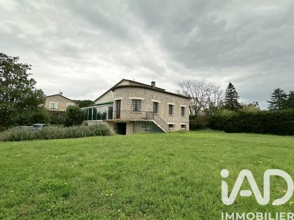 Maison à vendre 6 pièces 128 m² Vallon-Pont-d'Arc