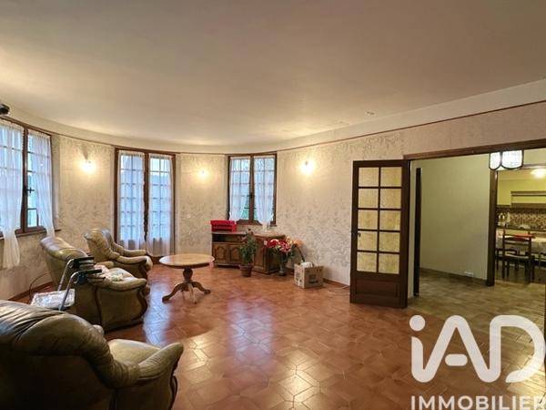 Maison à vendre 6 pièces 128 m² Vallon-Pont-d'Arc