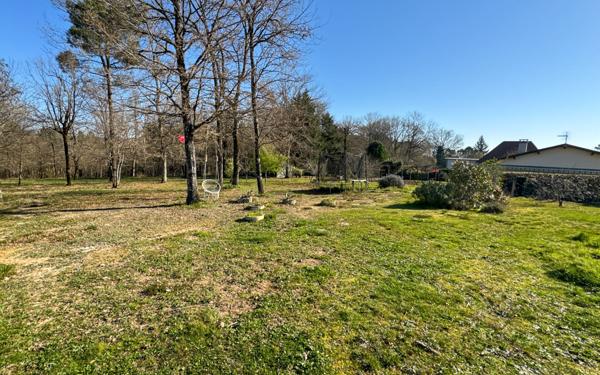 Maison à vendre    4 pièces •  Saint-Astier