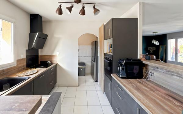 Maison à vendre    4 pièces •  Saint-Astier