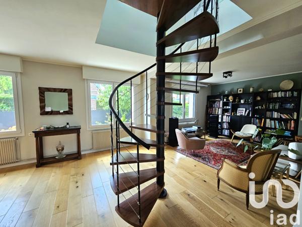 House for sale 5 rooms 128 m² Saint-Saulve