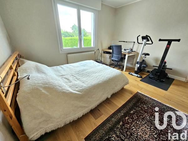 House for sale 5 rooms 128 m² Saint-Saulve