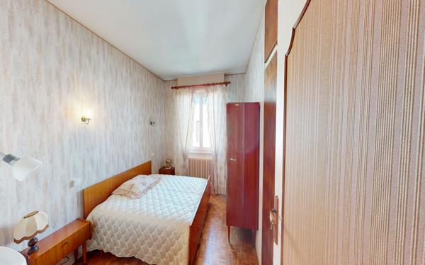 Maison à vendre    6 pièces •  Villenave-d'Ornon