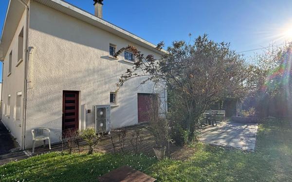 Maison à vendre    6 pièces •  Villenave-d'Ornon