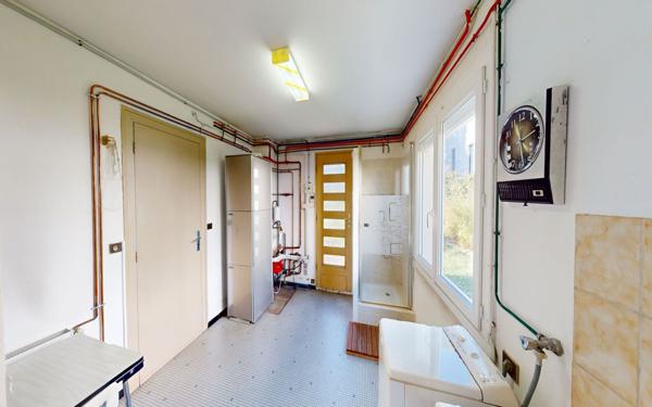 Maison à vendre    6 pièces •  Villenave-d'Ornon