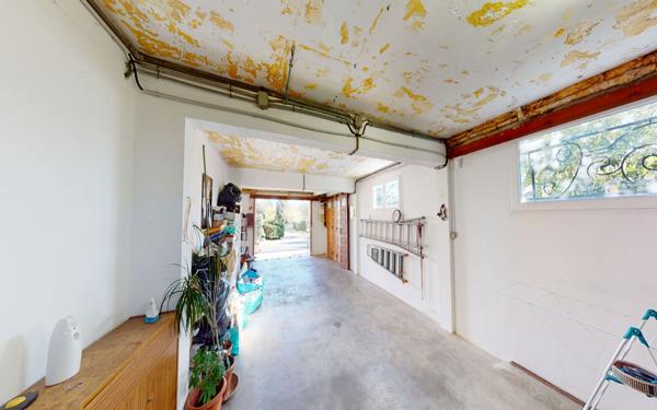 Maison à vendre    6 pièces •  Villenave-d'Ornon