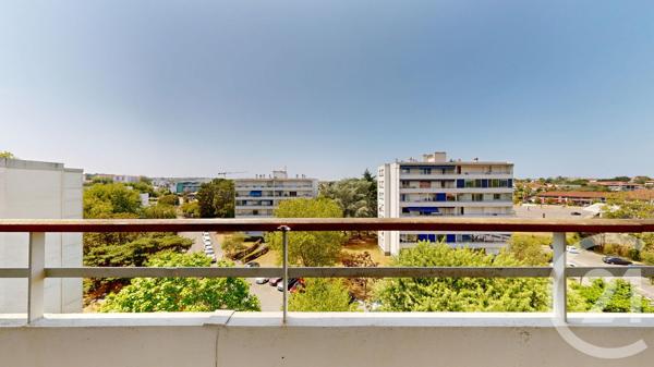 Appartement T3 à vendre  3 pièces - 67,82 m 2   ANGLET  - 64