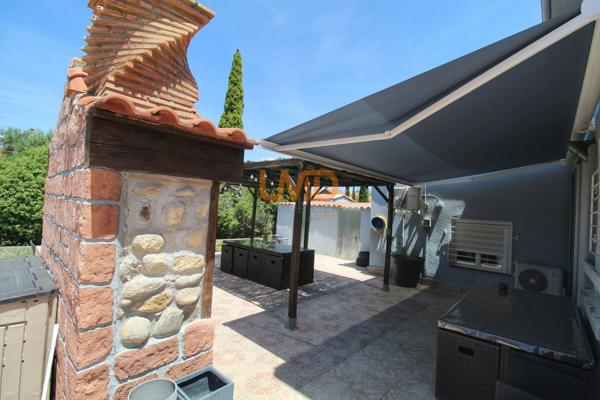 Villa avec piscine , garage et T2 indépendant