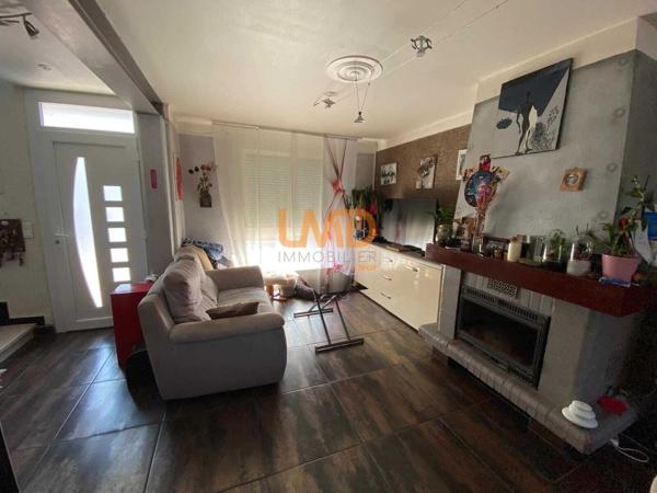Villa avec piscine , garage et T2 indépendant