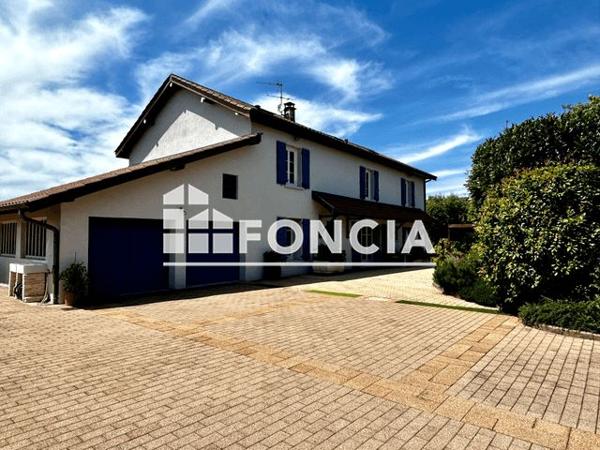 À vendre Maison 5 pièces 250 m² - Saint-denis-lès-bourg 01000