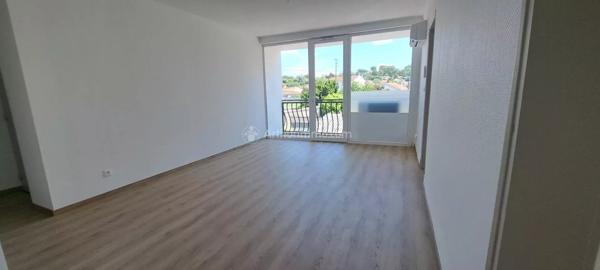 Location Appartement 4 pièces 72 m2 à Carmaux