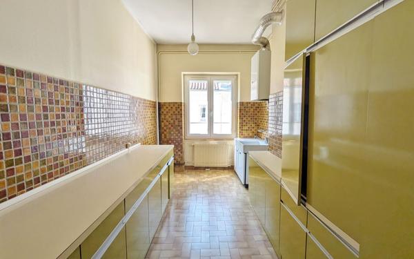 Appartement à vendre    3 pièces • 65,31 m2 Lyon 6