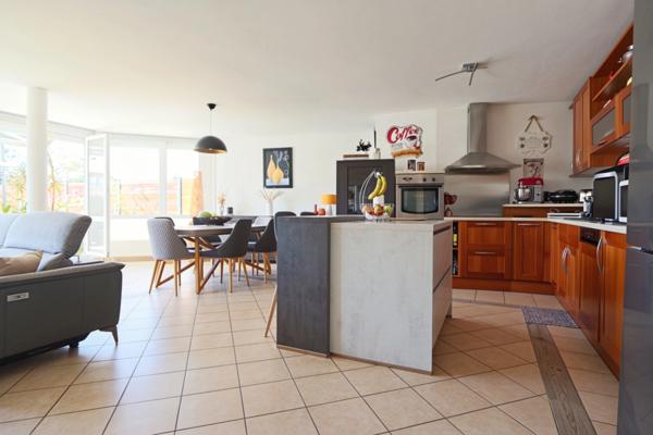 Appartement coup de cœur avec terrasse plein sud quartier Saint-François !