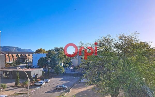 Appartement à vendre    3 pièces • 60 m2 La Seyne-sur-Mer