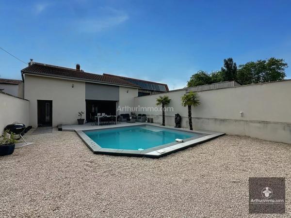 Vente Maison 6 pièces 195 m2 à Roanne