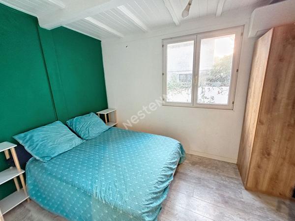 Six Fours les Plages - Maison de plain-pied de 7 pièces avec piscine