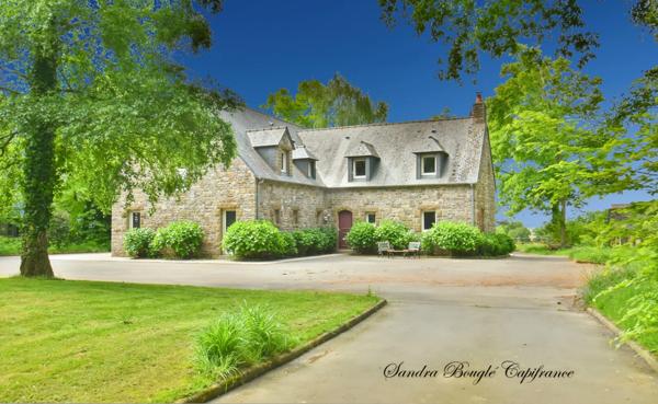 Propriété à vendre 12 pièces VITRE (35)