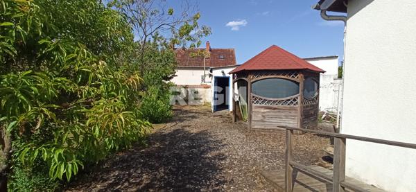 Saint-Florent-sur-Cher (18400) Charmante Maison de 91 m2