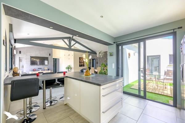 Maison 814 320 € Marsilly 7 p 192 m² DPE C