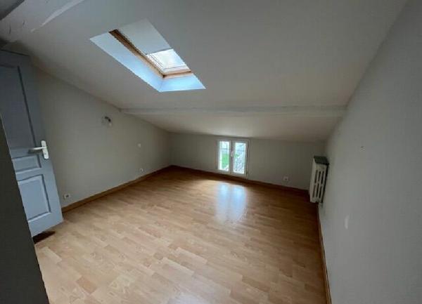 Maison à vendre    6 pièces •  Mont-de-Marsan