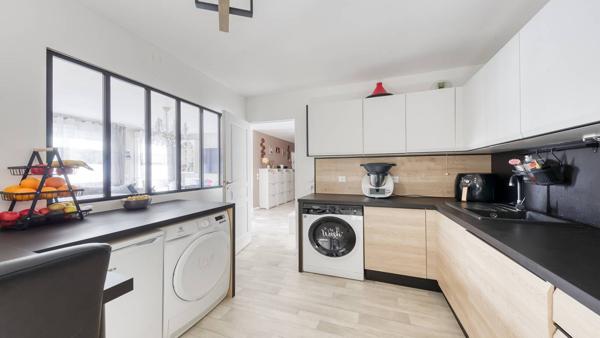 Appartement Roissy En Brie 4 pièce(s) 82.4 m2