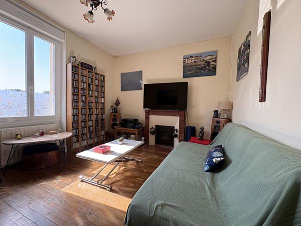 Maison 6 pièces - 3 chambres - LES VELLUIRE SUR VENDEE