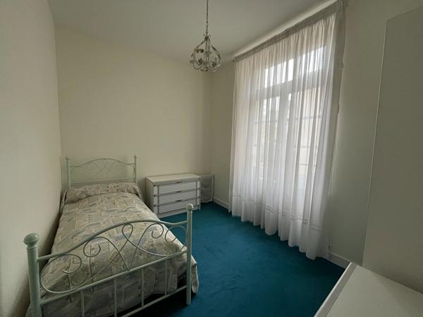Appartement Poitiers 5 pièce(s) 129.82 m2