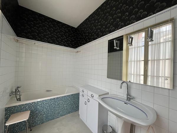 Appartement Poitiers 5 pièce(s) 129.82 m2