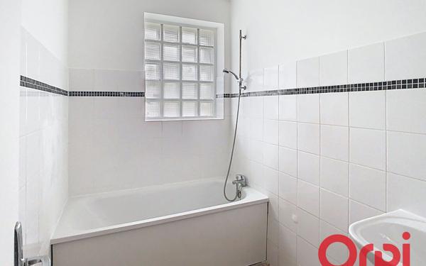 Appartement à louer    2 pièces • 43 m2 Bourg-la-Reine