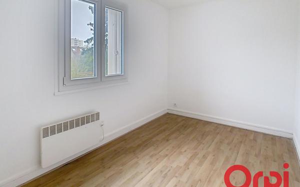 Appartement à louer    2 pièces • 43 m2 Bourg-la-Reine