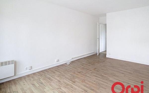 Appartement à louer    2 pièces • 43 m2 Bourg-la-Reine