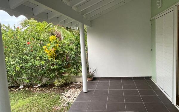 Maison à vendre    4 pièces • 78 m2 Le Moule