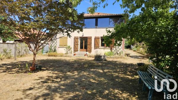 Maison à vendre 4 pièces 80 m² Ruffec