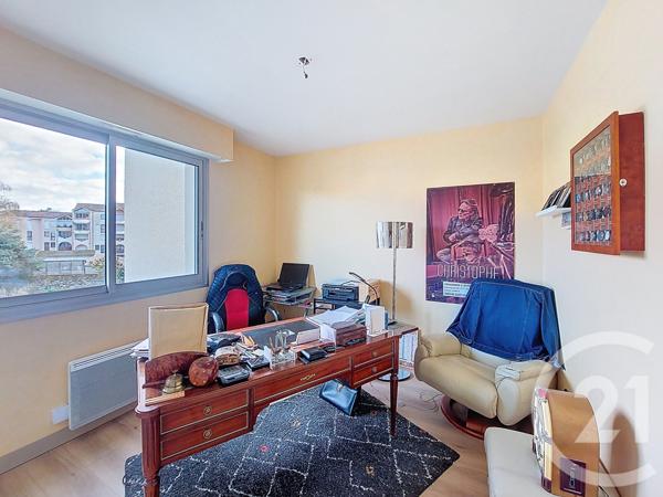 Appartement F4 à vendre  5 pièces - 96,72 m2 CHOLET - 49