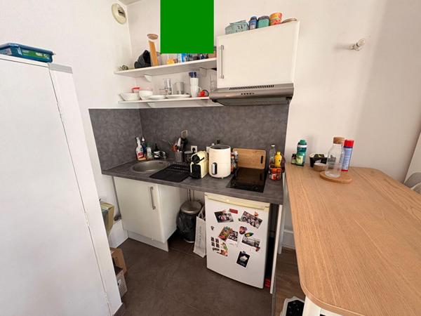 A LOUER : T1 à LILLE • rue Basse, Vieux-Lille • 680 € CC • Réf. 00597-001