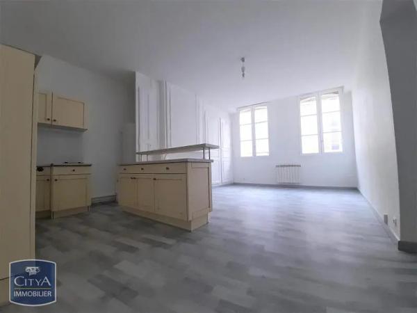 Appartement à louer 2 pièces 45.41m² Limoges (87000)