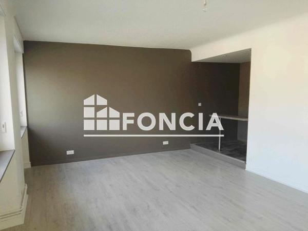 Location Appartement 5 pièces 128 m² - 42 RUE GENERAL LECLERC Custines 54670