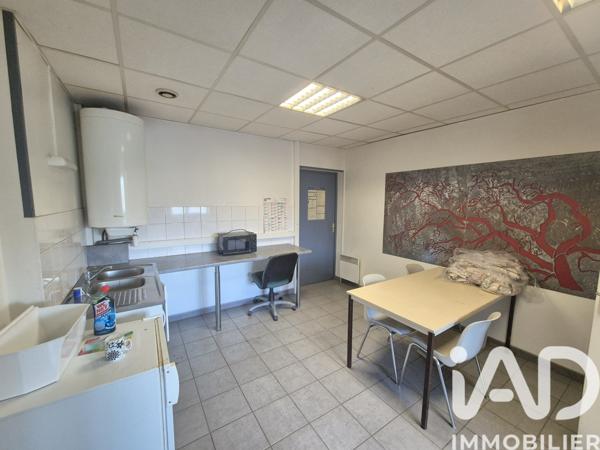 Maison à vendre 10 pièces 1 128 m² Douzy
