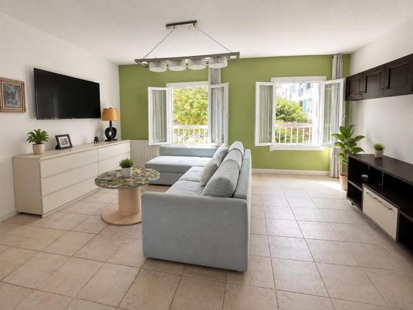 Appartement à COGOLIN, 83310 - 4 pièces 67m²