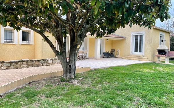 Maison à vendre    6 pièces • 184,96 m2 Saint-Paul-Trois-Châteaux