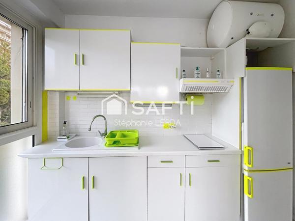 DERNIER ETAGE  LUMINEUX
