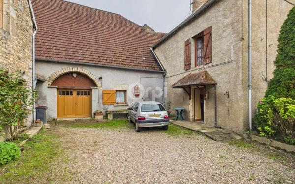 Maison à vendre    5 pièces •  Vy-lès-Rupt