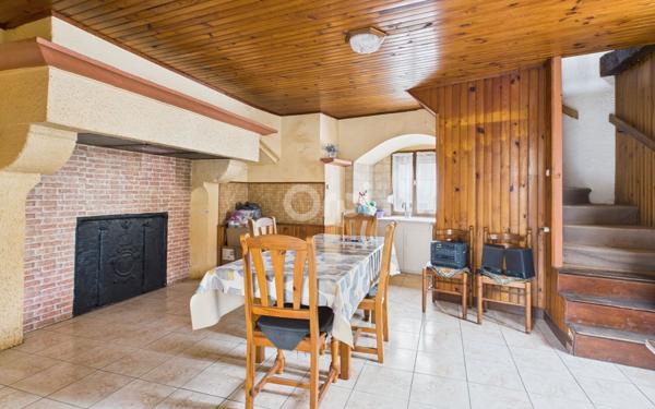 Maison à vendre    5 pièces •  Vy-lès-Rupt