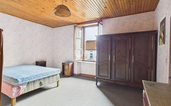 Maison à vendre    5 pièces •  Vy-lès-Rupt