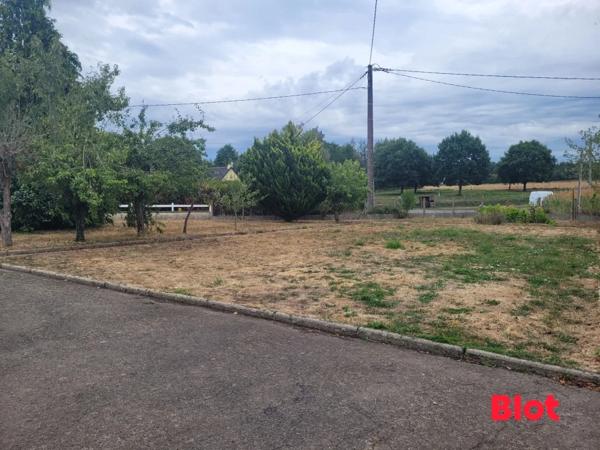 Terrain 642m²