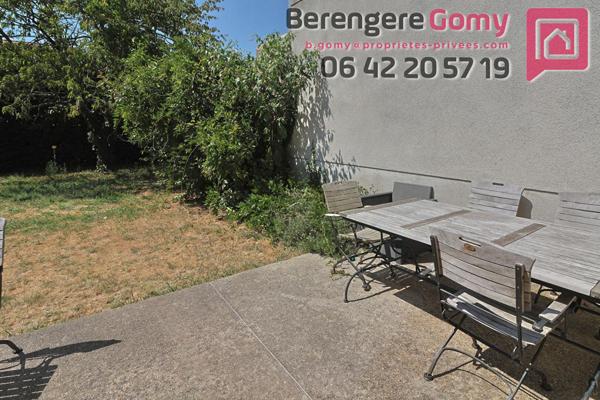 Maison familiale réhaussée & rénovée, séjour 44 m², 3 chambres, garage et sous-sol